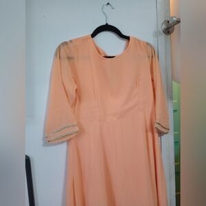 Janasya medium gown peach NWOT